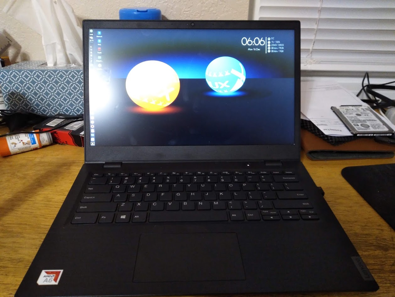 Lenovo 14w laptop review and Linux recommendations